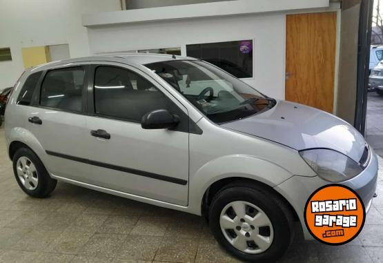 Autos - Ford Fiesta Ambiente 1.6 2003 GNC 999999Km - En Venta