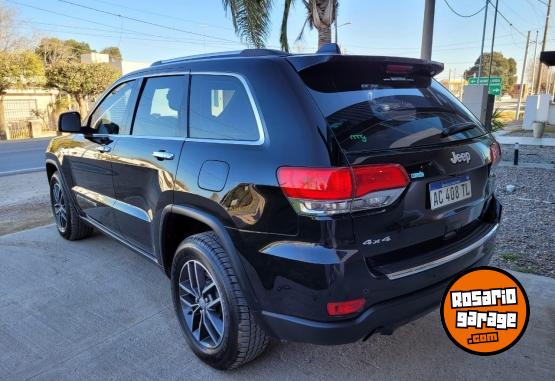 Camionetas - Jeep Grand Cherokee 3.6 ltd 2018 Nafta 120000Km - En Venta