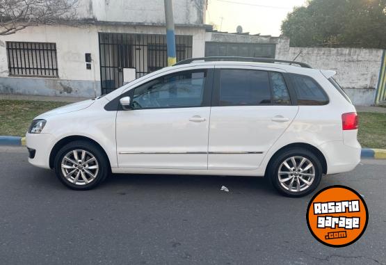 Autos - Volkswagen Suran 2014 GNC 72000Km - En Venta