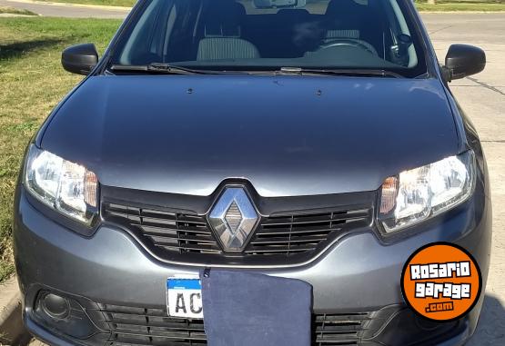 Autos - Renault Logan Autentique 2018 Nafta 101650Km - En Venta