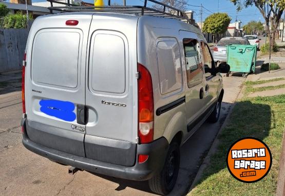 Utilitarios - Renault Kangoo 2016 Nafta 120000Km - En Venta