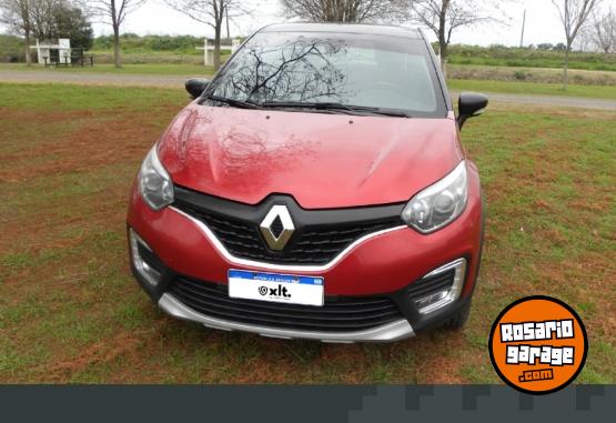 Autos - Renault Captur Intens 2018 Nafta 144000Km - En Venta