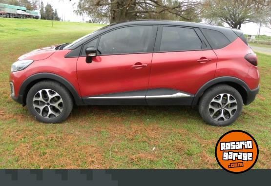 Autos - Renault Captur Intens 2018 Nafta 144000Km - En Venta