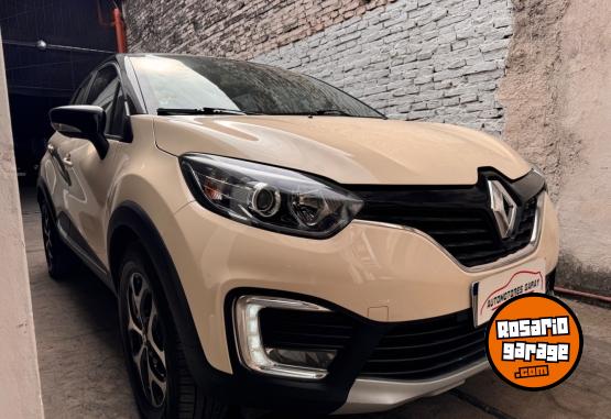 Autos - Renault Captur 2018 Nafta 85000Km - En Venta