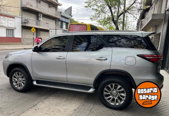 Camionetas - Toyota Sw4 srx 7 as 2023 Diesel 65000Km - En Venta