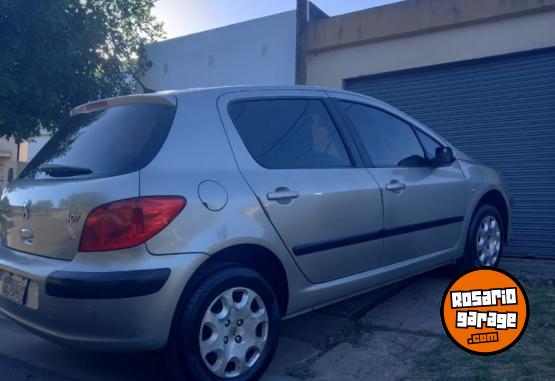 Autos - Peugeot 307 2009 Nafta 212000Km - En Venta