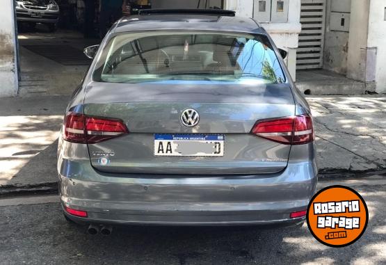 Autos - Volkswagen vento luxury 2016 Nafta 123000Km - En Venta