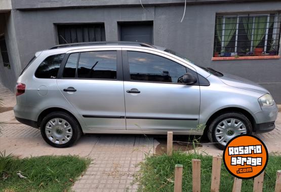 Autos - Volkswagen Suran 2010 Nafta 111111Km - En Venta