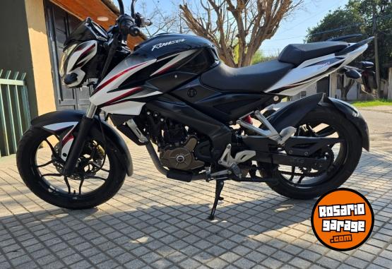 Motos - Bajaj Ns 200 2015 Nafta 23000Km - En Venta