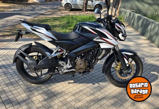 Motos - Bajaj Ns 200 2015 Nafta 23000Km - En Venta