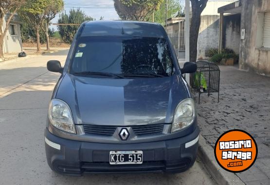 Utilitarios - Renault Kangoo 2011 GNC 180000Km - En Venta