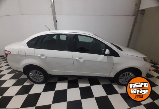 Autos - Fiat Siena corsa aveo prisma 2013 Nafta 160000Km - En Venta