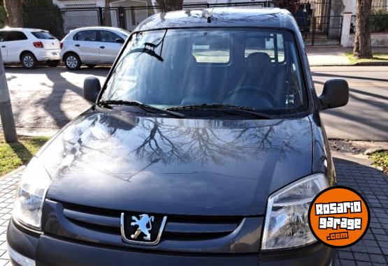 Utilitarios - Peugeot Partner confor 1.6 hdi 2013 Diesel 220000Km - En Venta