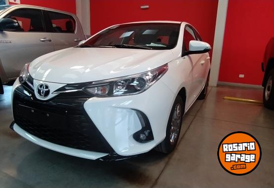 Autos - Toyota Yaris 1.5 XLS L/N 5P 2024 Nafta 0Km - En Venta