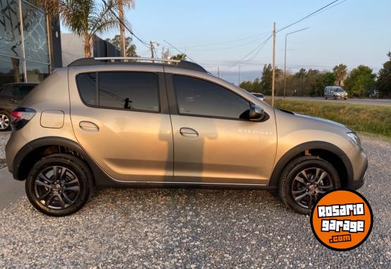 Autos - Renault Sandero Stepway Intens 2020 Nafta 27500Km - En Venta