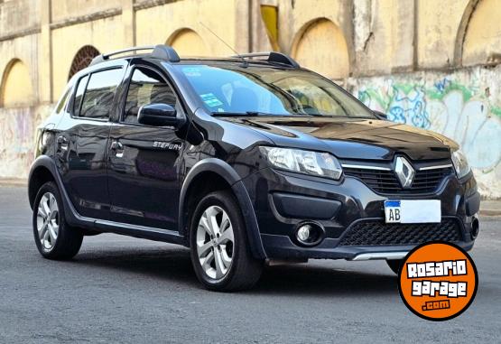 Autos - Renault Sandero stepway 2017 GNC 96000Km - En Venta