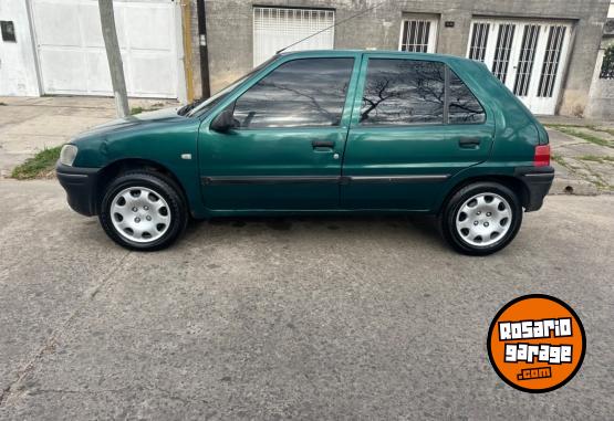 Autos - Peugeot 106 2000 Diesel 290000Km - En Venta