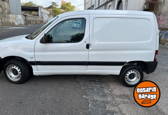 Utilitarios - Citroen Berlingo 2013 Nafta 107000Km - En Venta