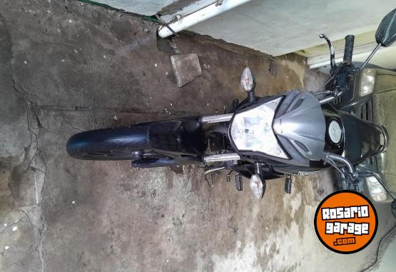 Motos - Honda Invicta 2014 Nafta 52000Km - En Venta