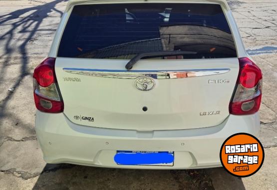 Autos - Toyota Etios Xls Manual 2023 Nafta 13000Km - En Venta