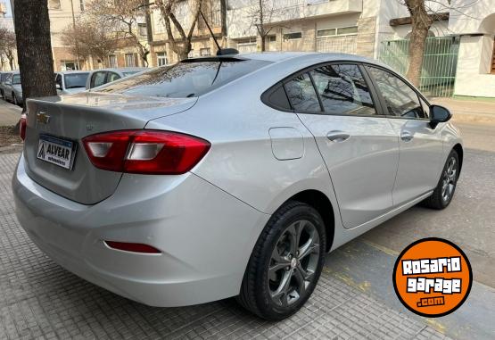 Autos - Chevrolet Cruze 2022 Nafta 120000Km - En Venta