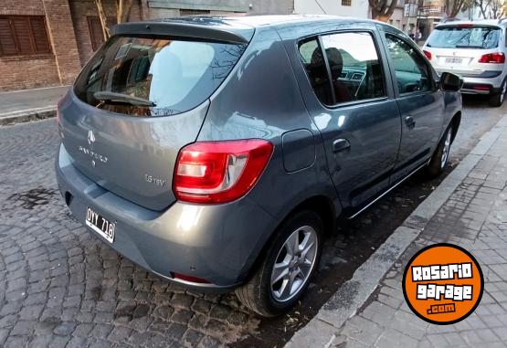 Autos - Renault Privilege 2015 GNC 80000Km - En Venta