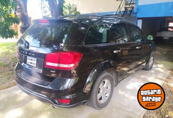 Camionetas - Dodge Journey SXT 2.4 (Con GNC) 2012 Nafta 180000Km - En Venta