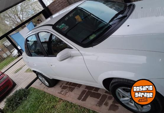 Autos - Chevrolet Corsa 2014 GNC 180000Km - En Venta