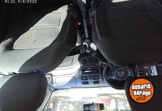 Autos - Fiat Gran Siena 2014 GNC 155000Km - En Venta