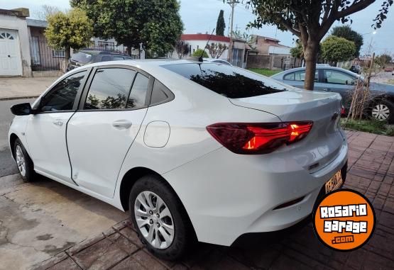 Autos - Chevrolet Onix Plus LT Tech On Star 2021 Nafta 35000Km - En Venta