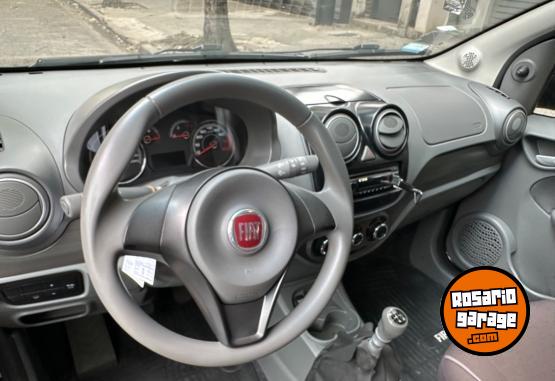 Autos - Fiat Palio Attractive 2015 Nafta 43000Km - En Venta