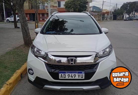 Autos - Honda WRV 2020 Nafta 29000Km - En Venta