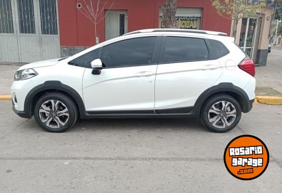 Autos - Honda WRV 2020 Nafta 29000Km - En Venta