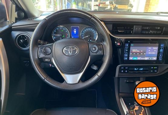 Autos - Toyota SE-G  CVT 2018 Nafta 140000Km - En Venta