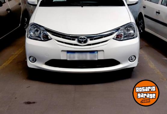 Autos - Toyota Etios XLS 2016 Nafta 50500Km - En Venta