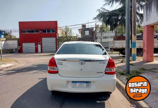 Autos - Toyota Etios XLS 2016 Nafta 50500Km - En Venta