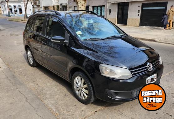 Autos - Volkswagen Suran trendline 1.6 permu 2012 Nafta 145000Km - En Venta