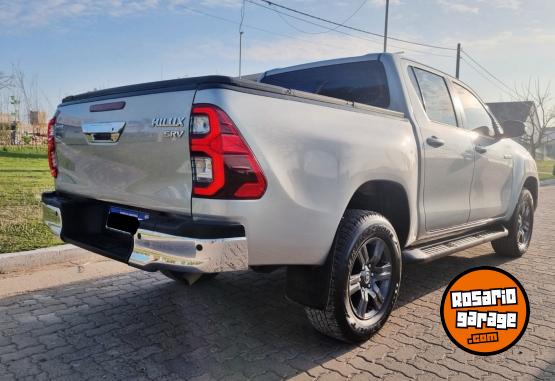 Camionetas - Toyota HILUX 4X2 SRV 2.8 TDI 2021 Diesel  - En Venta