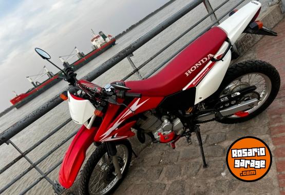 Motos - Honda Tornado 250 2014 Nafta 31000Km - En Venta