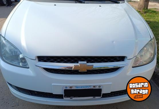 Autos - Chevrolet CLASSIC LS 2015 Nafta 100000Km - En Venta