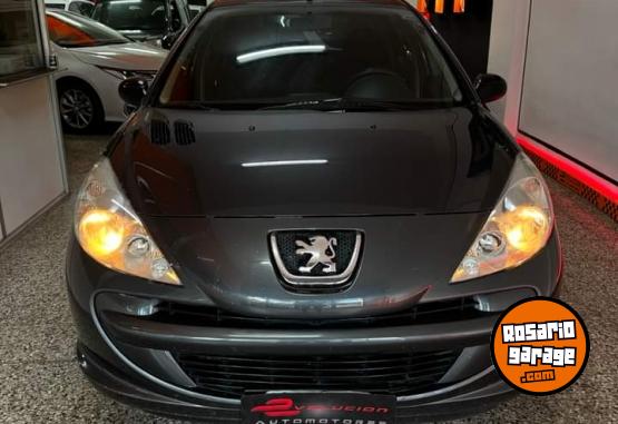 Autos - Peugeot 207 COMPACT ACTIVE 2013 Nafta 155000Km - En Venta