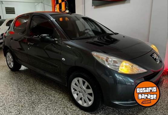 Autos - Peugeot 207 COMPACT ACTIVE 2013 Nafta 155000Km - En Venta