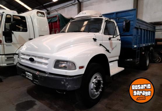 Camiones y Gras - FORD - F-14000 HD - VOLCADORA 7 M3 - 1993 - En Venta