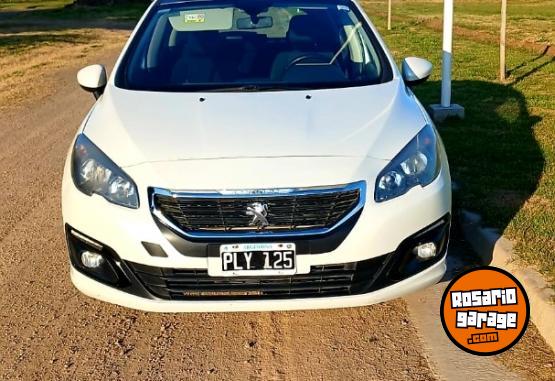 Autos - Peugeot 308 2016 Nafta 140000Km - En Venta