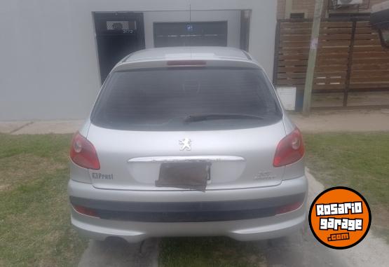 Autos - Peugeot 207 2011 Diesel 197000Km - En Venta