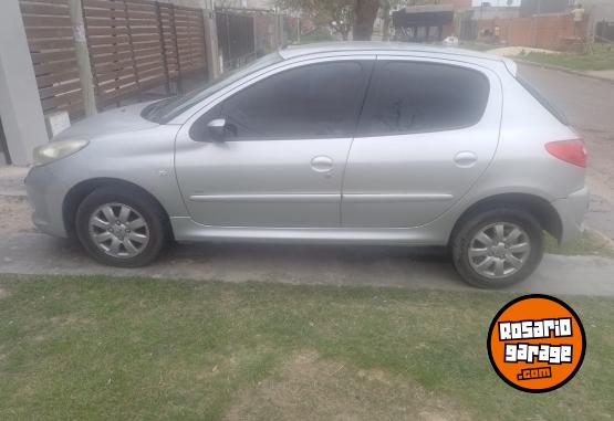 Autos - Peugeot 207 2011 Diesel 197000Km - En Venta