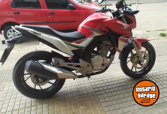 Motos - Honda Cb 250 2020 Nafta 6020Km - En Venta