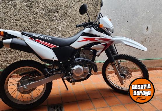 Motos - Honda Tornado 2021 Nafta 7300Km - En Venta