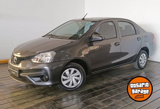 Autos - Toyota ETIOS X 1,5 6M/T  4P 2021 Nafta 52229Km - En Venta