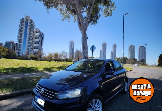 Autos - Volkswagen Polo 2016 GNC 73000Km - En Venta